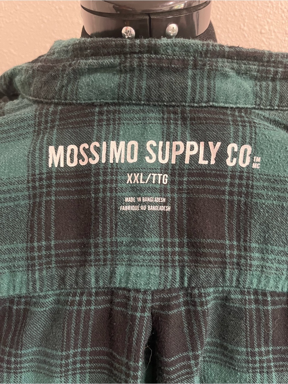 Flannel bundle - Picture 4 of 6